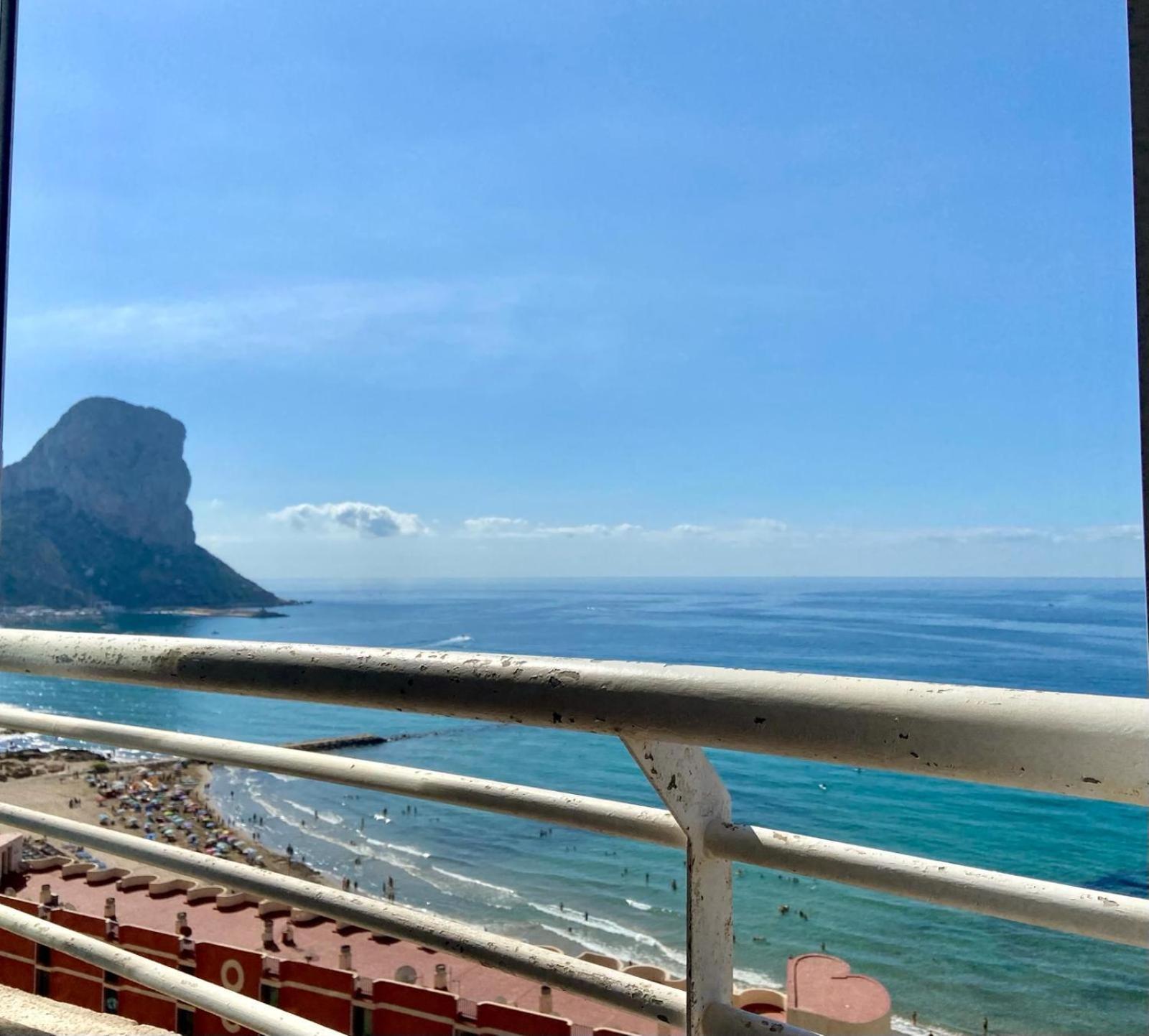 Seaview Apartment Playa De Oro 13Rd Floor Con Parking Calp Dış mekan fotoğraf