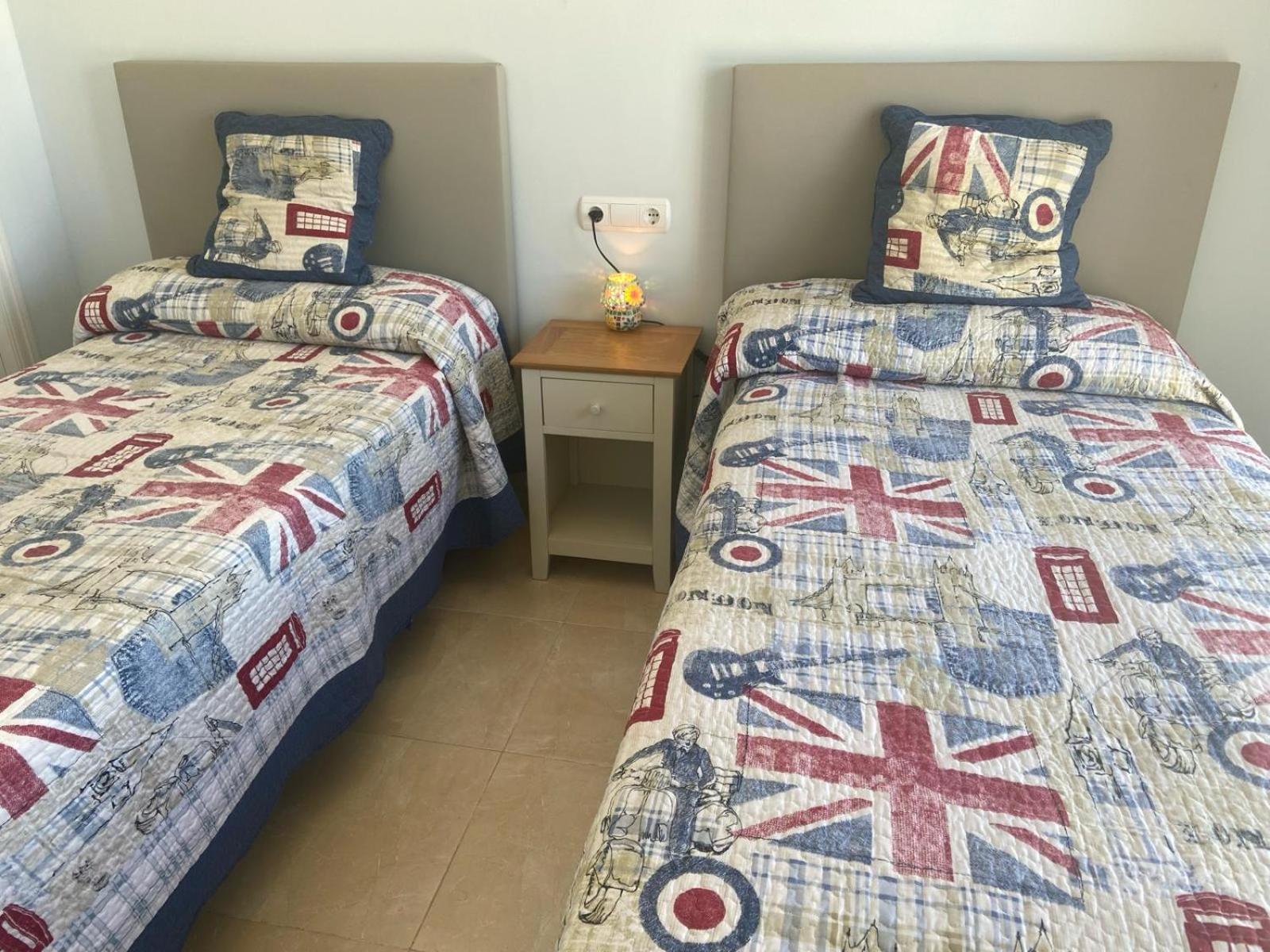 Seaview Apartment Playa De Oro 13Rd Floor Con Parking Calp Dış mekan fotoğraf